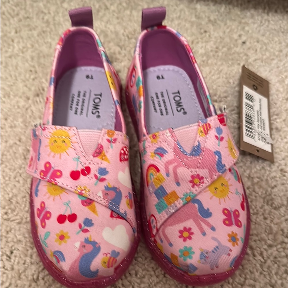 Tom’s size 9 girls shoes